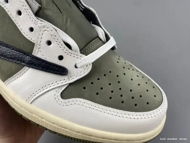 Reps LUCY DM7866-200 OG LOW JORDAN SCOTT 1 AIR X TRAVIS OLIVE MEDIUM 0617